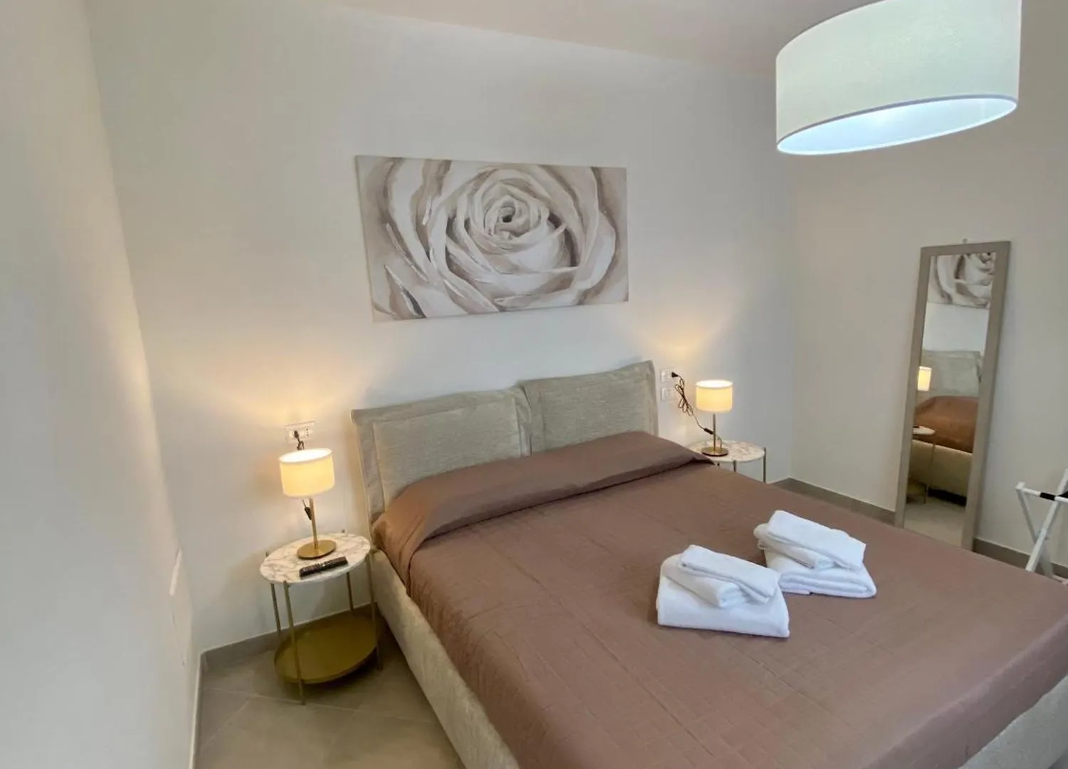 Apartment Maison Federica Cola  Italy
