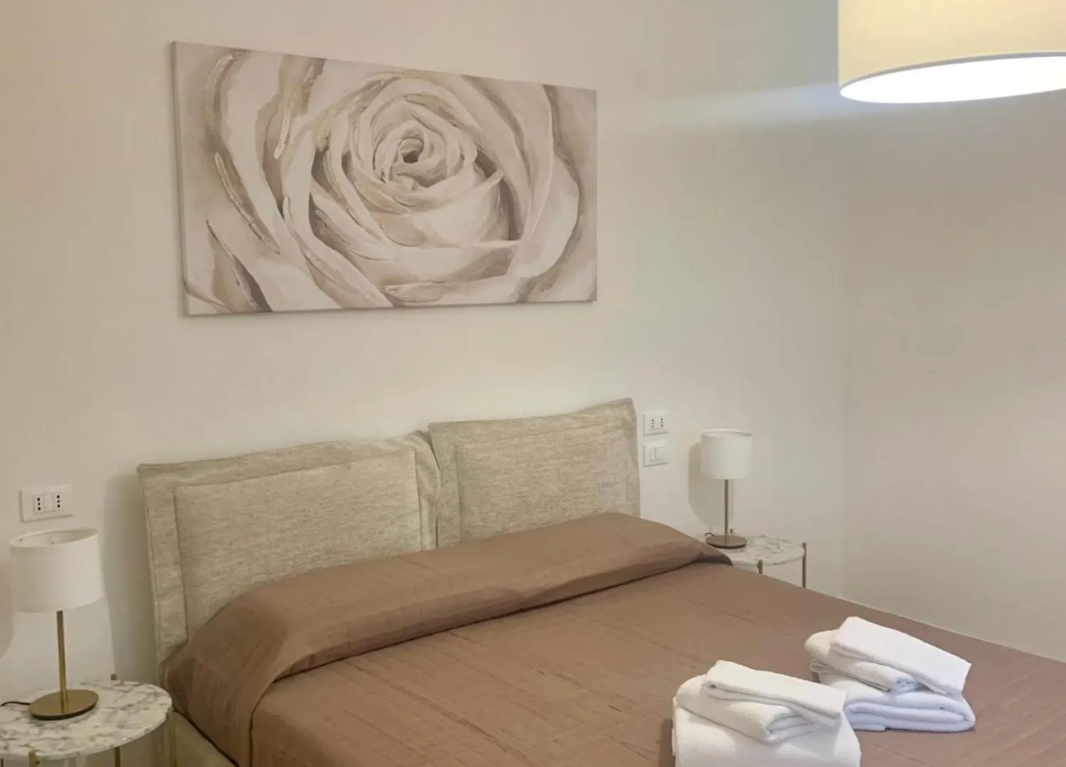 Maison Federica Colà 0*,